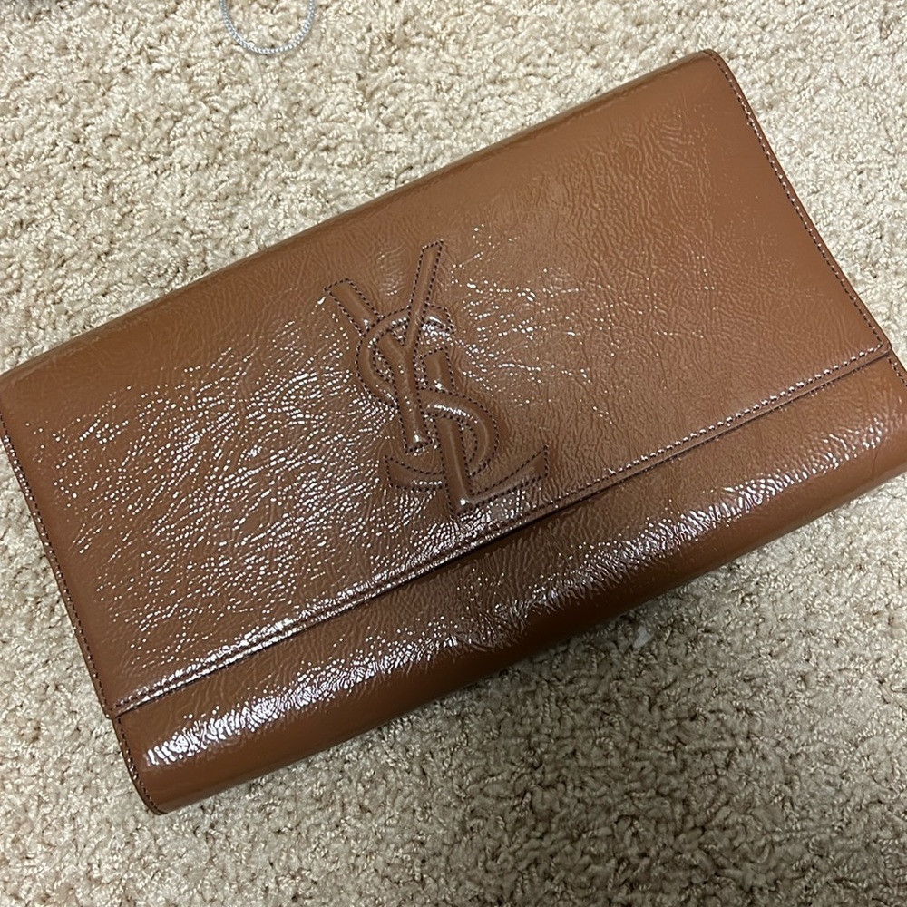 Yves Saint Laurent Textured Patent Leather Belle du Jour Clutch Bag